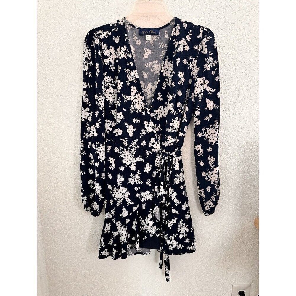 Blue‎ Rain Navy and White Floral Mini Wrap Dress. Romantic, Vacation, Holiday. M